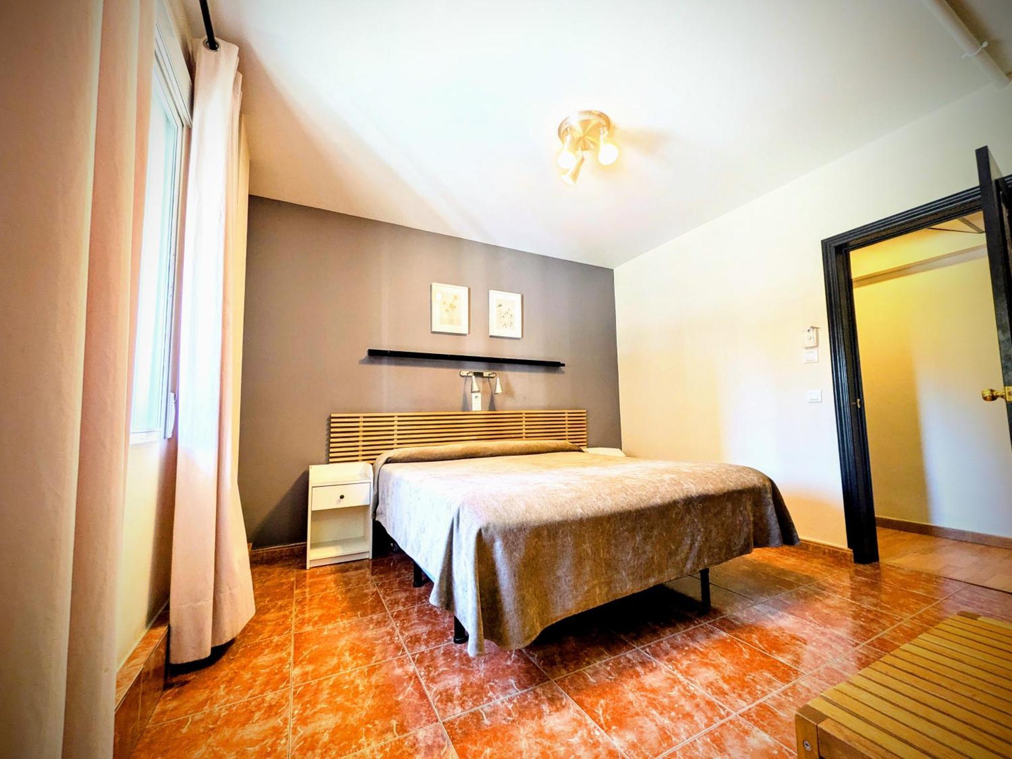Hostal Jentoft Σεβίλλη Εξωτερικό φωτογραφία