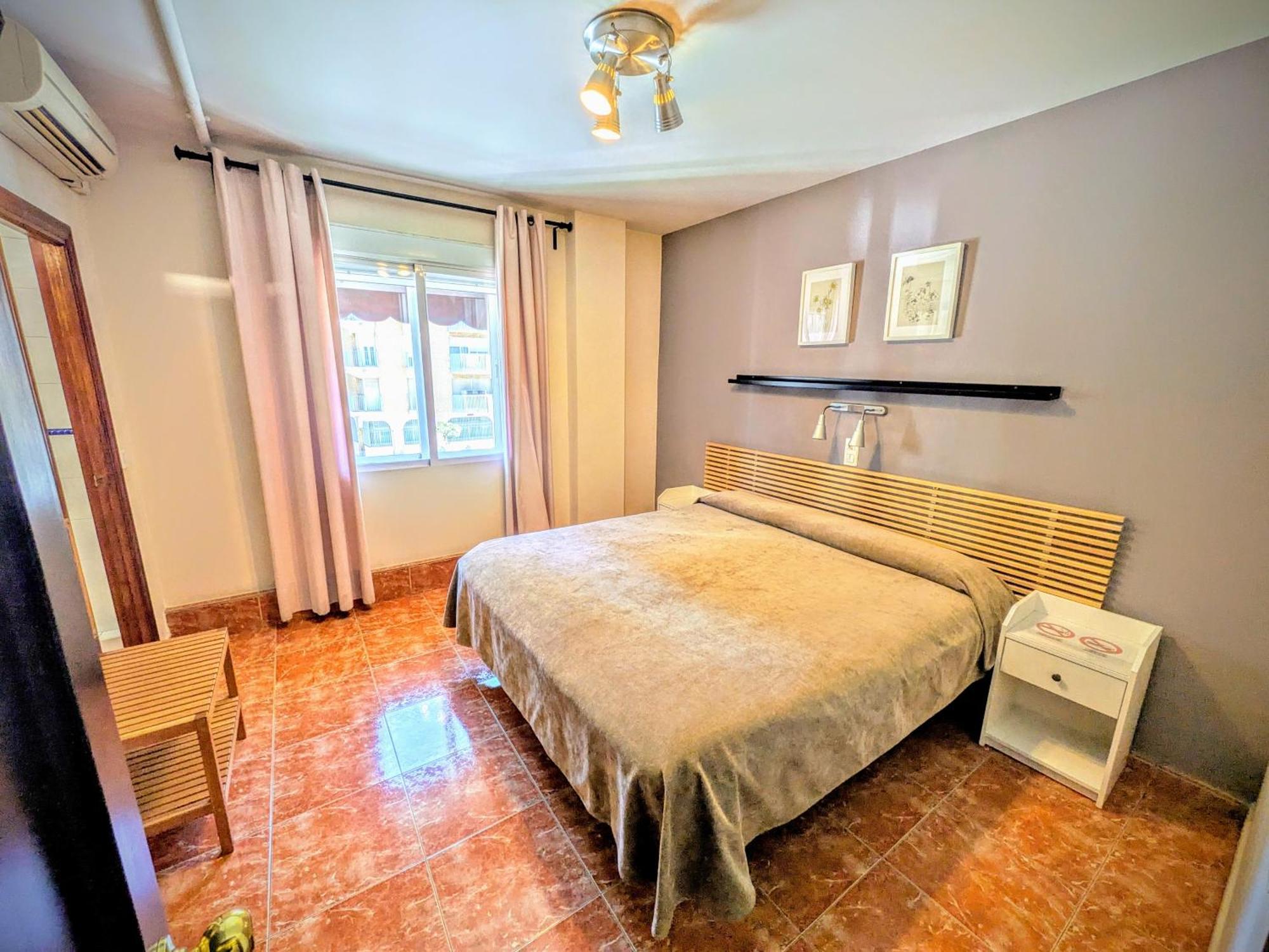 Hostal Jentoft Σεβίλλη Εξωτερικό φωτογραφία